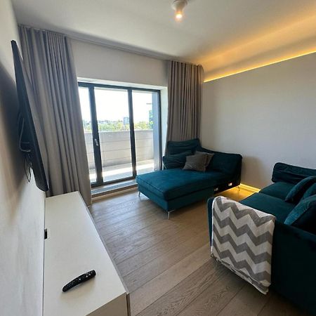 Apartament De Lux بوخارست المظهر الخارجي الصورة